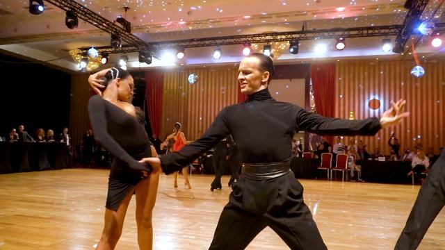 Nikolay Chernov & Daria Prusakova (RUS) | Polish Dance Festival Ożarów Mazowiecki 2021 | QF R смотреть онлайн