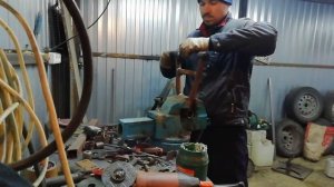 запрессовка сайлентблоков в рычаги без пресса.