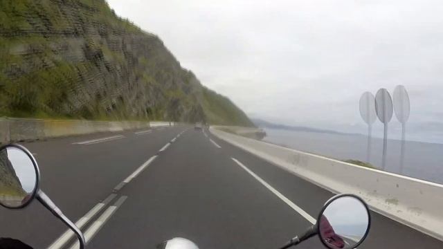 KAWASAKI W650 BASQUE COUNTRY RIDE