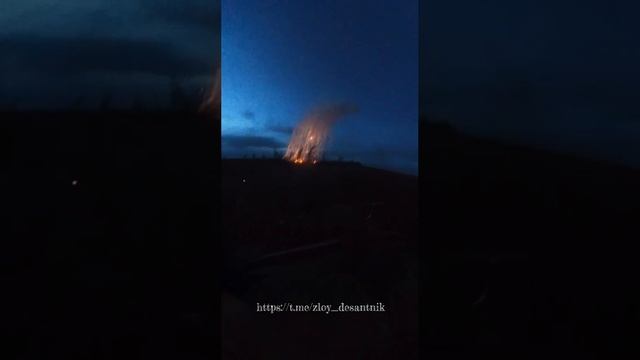 Залетели в окопу врага с огоньком смотреть онлайн