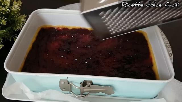 Dolce in 5 MINUTI! questo dolce la farai tutti i giorni! super gustoso e scompare in un attimo!! смотреть онлайн
