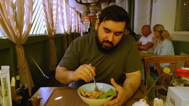 Обзор ресторана (кафе,бистро и прочего) | РИСЛАПША смотреть онлайн