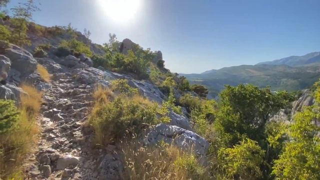 Прогулка по горам Омиша, Хорватия смотреть онлайн