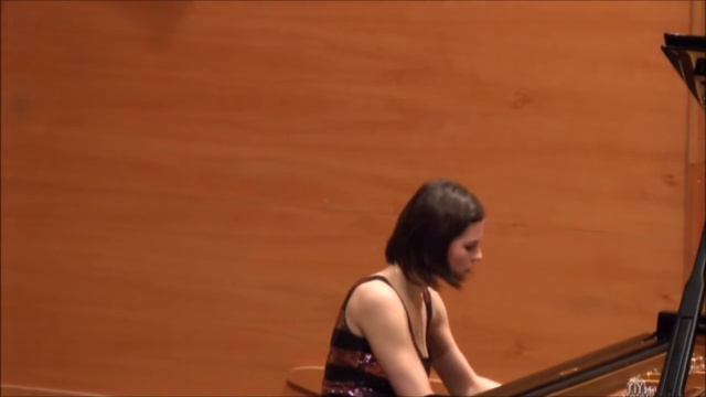 Nikol Bóková – Toccata by Alfredo Casella смотреть онлайн