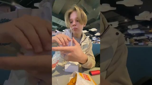 обзор на air pods pro смотреть онлайн