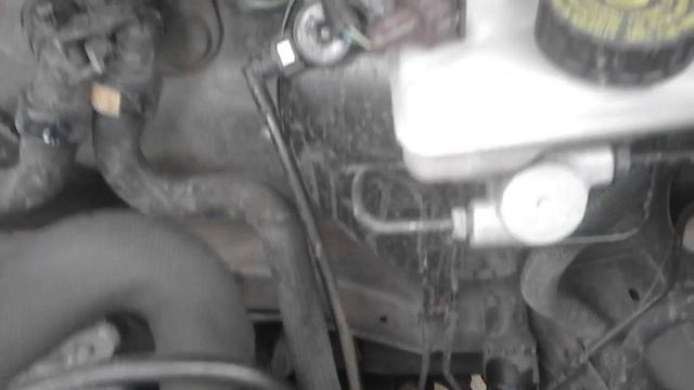 Elekto Grejač Ispred Malog Hladnjaka 2.0 Hdi