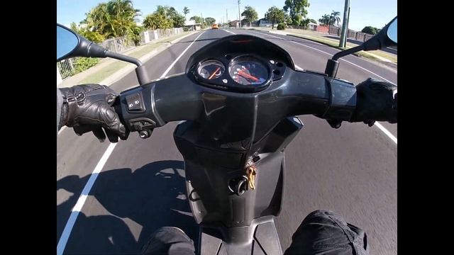 Aprilia SR50 Motard Speed/Performance Check смотреть онлайн