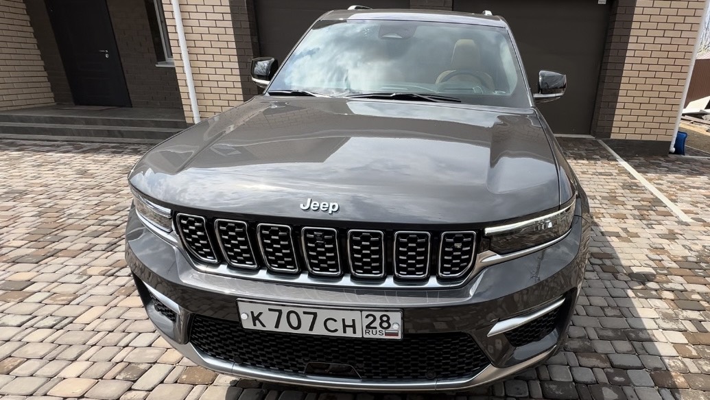 Jeep Grand Cherokee 2022 г.в., Гибрид-Бензин, V-2000, Пробег 4700 км., цена 10.500.000₽ смотреть онлайн