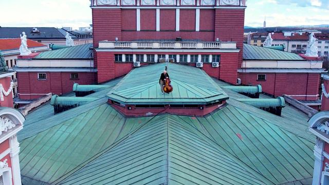 КОНТРАБАСЪТ от Патрик Зюскинд смотреть онлайн