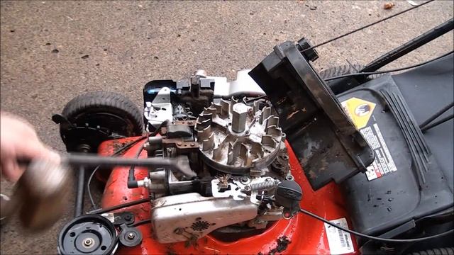 Lawnmower Hit Something Hard! Won't START or RUN. Sheared Flywheel Key Replaced, Bent Blade.. смотреть онлайн