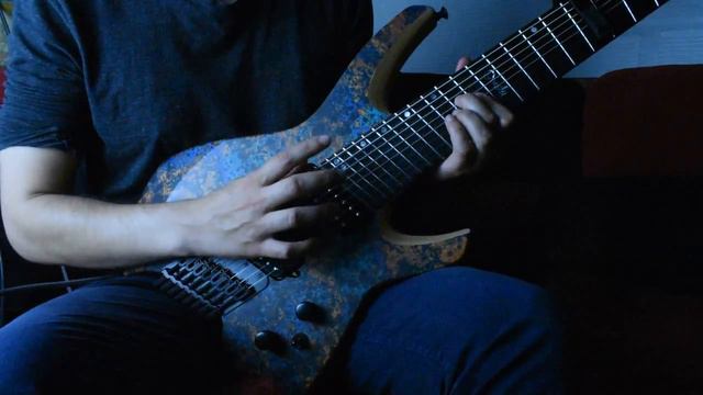 Tapping riff #2 - Tapped & artificial harmonics off the neck смотреть онлайн