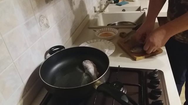 Как жарить окуня смотреть онлайн