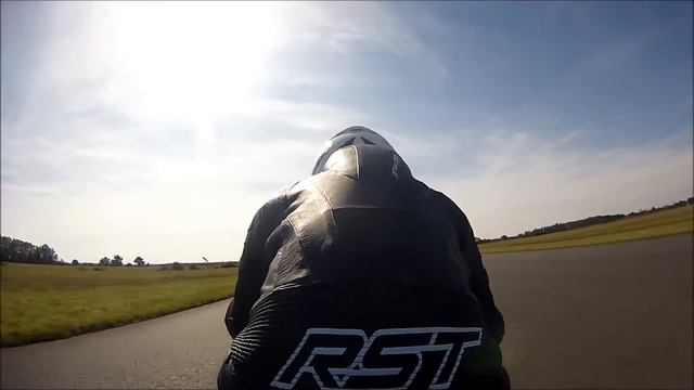 Circuit de Lurcy Levis 28 Septembre 2014 Honda 1000 VTR F 3 prises de vue смотреть онлайн