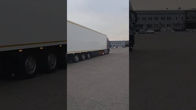 VOLVO KZ ? смотреть онлайн