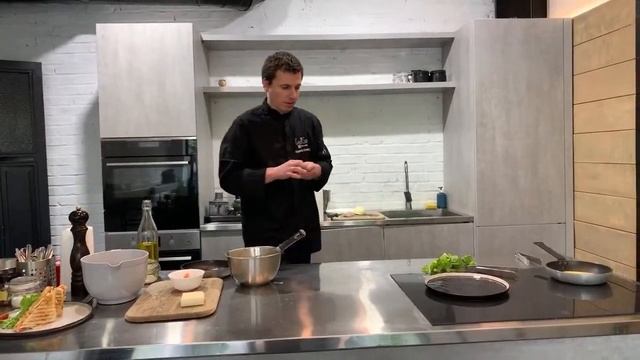 Мастер-класс «Завтраки» Готовим нежный французский омлет сумасшедший клаб-сендвич и лучшие сырники смотреть онлайн