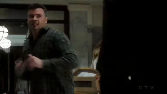 Lucifer Vs Pierce (Kabil). Lucifer 3. Sezon 24. Bölüm Finali.