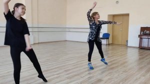 Учим казахский танец