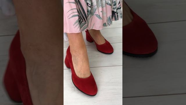 Туфли лодочка женские замшевые красные на удобном каблуке (5534-2) смотреть онлайн