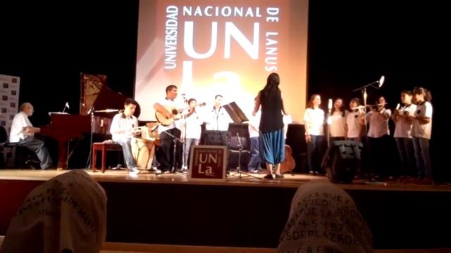 Zamba del Laurel - Miguel Angel Estrella - Ensamble Escuela 506 Lanús смотреть онлайн