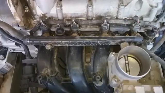 Проверка и замена газовых форсунок на автомобиле VOLKSWAGEN POLO. смотреть онлайн