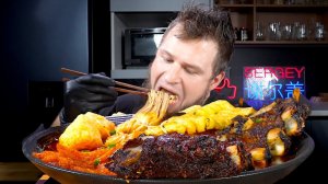 ОСТРЫЙ СУП В КИТАЙСКОМ СТИЛЕ С РЕБРЫШКАМИ,  ASMR MUKBANG, АСМР МУКБАНГ, 먹방, 大食い, たべる, 谢尔盖