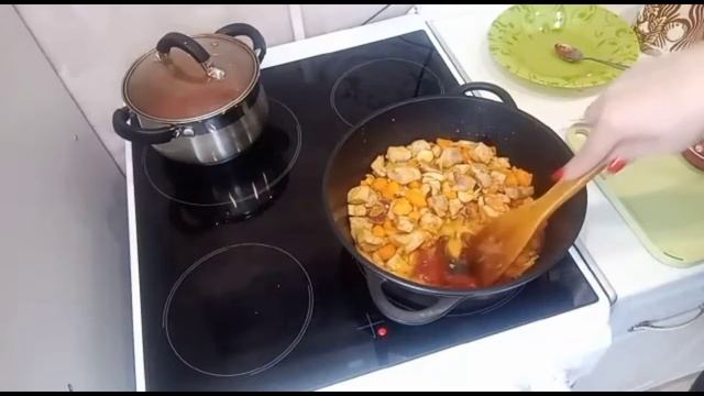 Готовим дома# Свинина с картошкой тушеная. смотреть онлайн