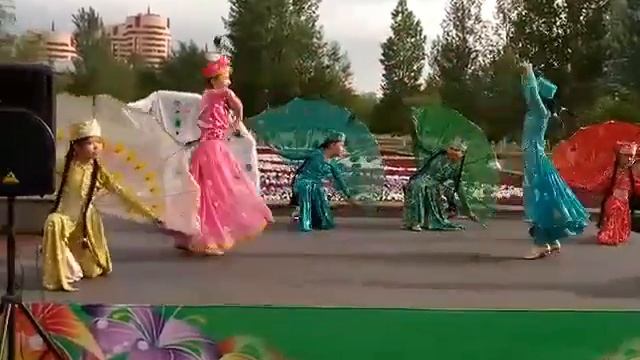 Танец Павлин смотреть онлайн