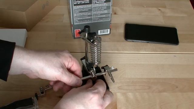 Третья рука для пайки смотреть онлайн