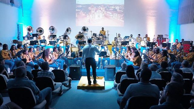 Retreta em homenagem ao Centenário do Maestro José Oliveira de Assis. смотреть онлайн