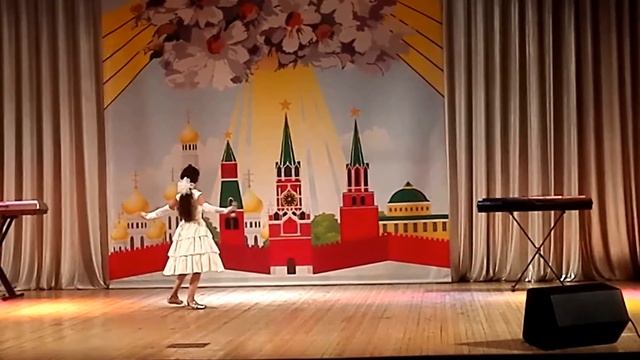 Вальс м-ф Анастасия Надирова Алиса смотреть онлайн