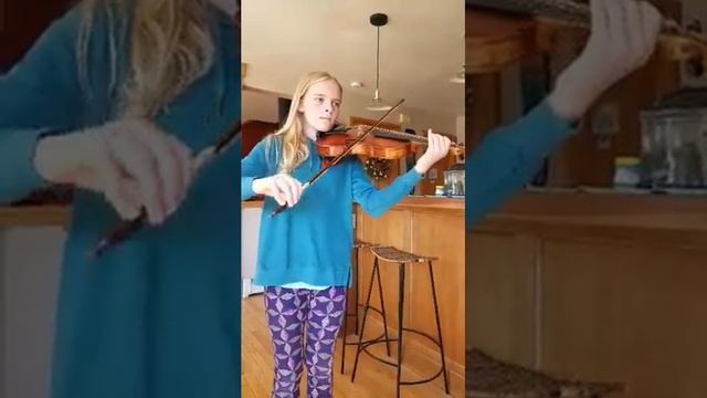 Makena plays Minuet by Boccherini смотреть онлайн