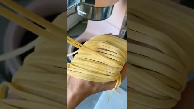 Куриный суп с домашней лапшой! ? Подробнее?