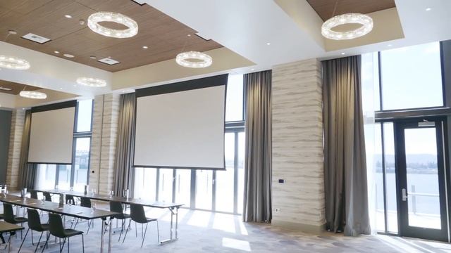 The Ballroom at Hotel Indigo, Vancouver, WA смотреть онлайн