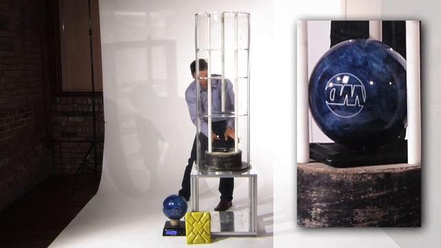 G-Form Extreme Sleeve iPad Case versus 12 lbs. bowling ball смотреть онлайн