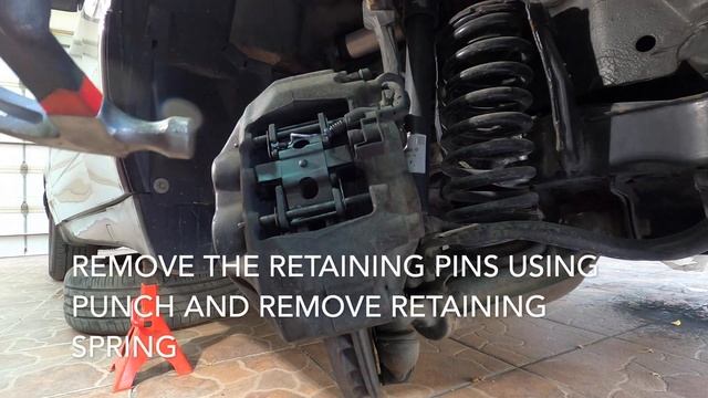 Front Brake Pads Replacement and Rotors Inspection Mercedes-Benz W140 смотреть онлайн