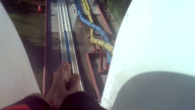 Kamikaze - Aqualand Torremolinos (on ride) смотреть онлайн