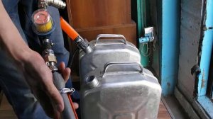 Насос для перекачки бензина из канистр