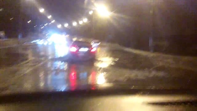 Приора не смогла одолеть водную приграду смотреть онлайн