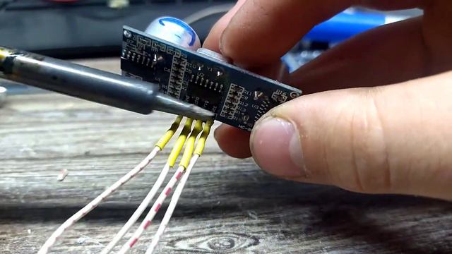 Умный Ардуино робот . Который может ... 🤔 смотреть онлайн