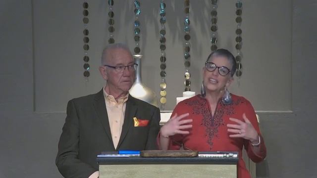 Sunday Service: Rise смотреть онлайн