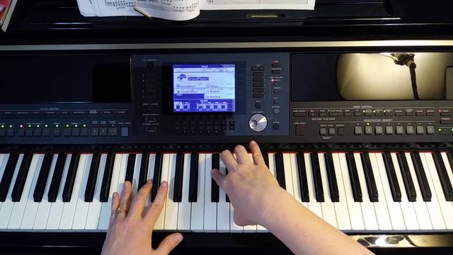 Dominant 7th Arpeggios, G Major, Alfred's The Complete Book of Scales, Chords, Arpeggios & Cadences смотреть онлайн