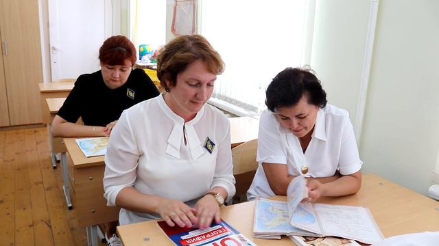 ВЫПУСКНОЙ 2019//9 класс, подарок от родителей смотреть онлайн