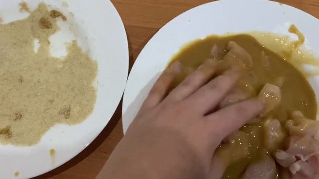 ВКУСНЕЙШИЕ НАГГЕТСЫ из куриной грудки? Сочные, нежные с хрустящей корочкой смотреть онлайн