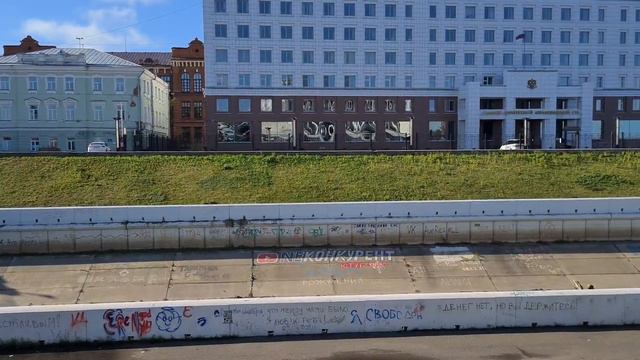 Сибирские просторы. Августовское утро в Томске. Уличная жизнь. смотреть онлайн