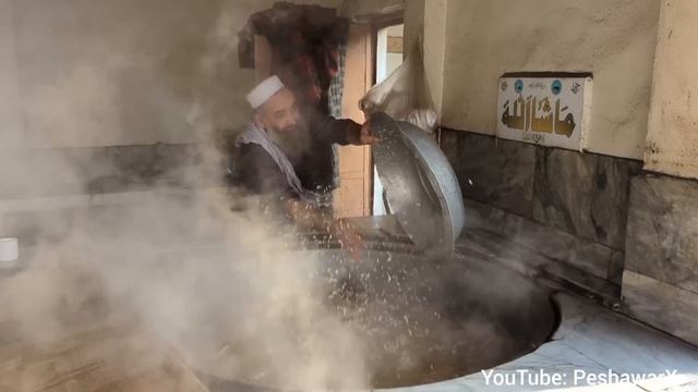 Kabuli Pulao Recipe | 100+ KG Giant Rice Meat Prepared | Afghani Pulao Recipe | Peshawar Street Foo