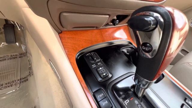 2002 LEXUS LX 470 4WD Premium смотреть онлайн