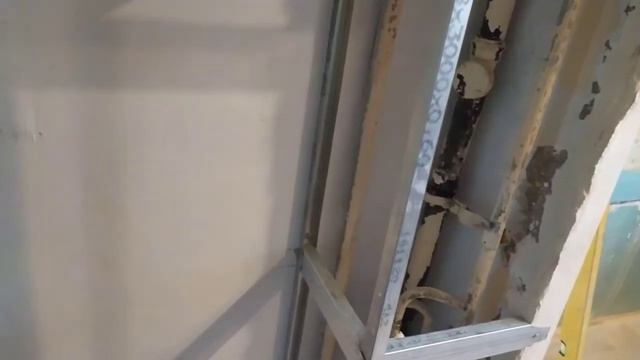 КОРОБ Из ГИПСОКАРТОНА. Закрываем ТРУБЫ Водоснабжения И Канализации смотреть онлайн