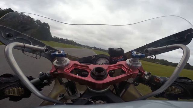 Nate Kern Track Day at RRR Oct 26, 2015 - NSR250 Video 2 смотреть онлайн