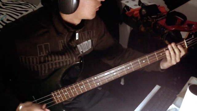 BRUNO MARS - TREASURE ( BASS COVER ) смотреть онлайн