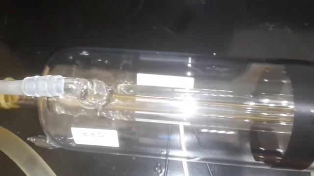 Лазерная трубка CO2 Yongli R3 S/n 0423805 пл 1959